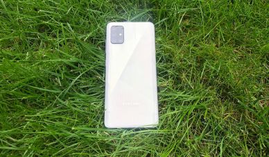 Recenzja smartfona Samsung Galaxy A51. Świetny wyświetlacz i duża funkcjonalność