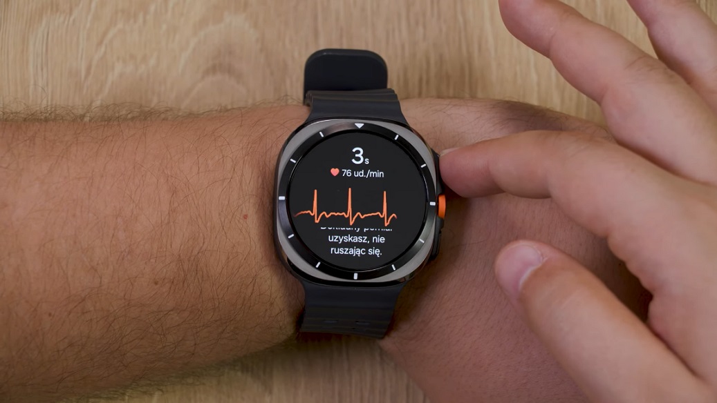 ekg w samsung galaxy watch ultra